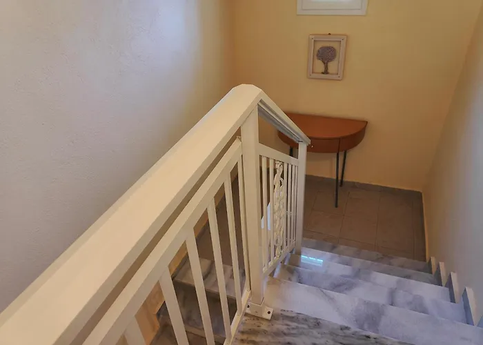 Elena's 3br Maisonette With Garden & Pool Nea Plagia