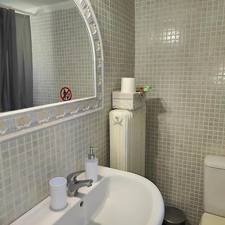 Elena's 3br Maisonette With Garden & Pool Ferienhaus Nea Plagia