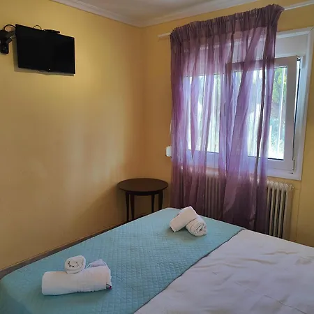 Elena's 3br Maisonette With Garden & Pool * Nea Plagia