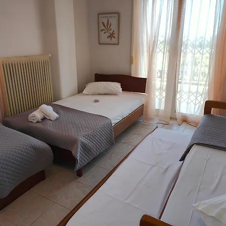 Elena's 3br Maisonette With Garden & Pool Nea Plagia