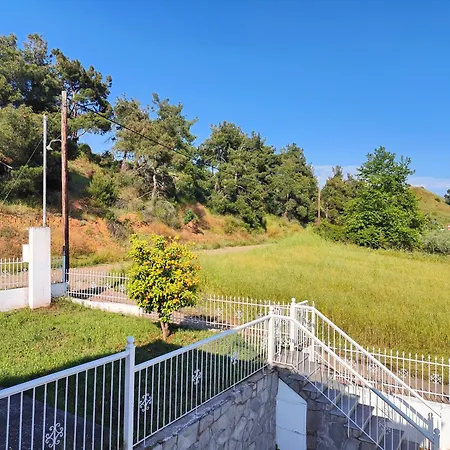 Elena's 3br Maisonette With Garden & Pool