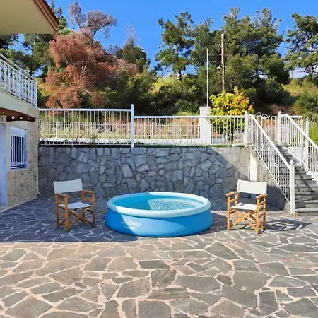 Ferienhaus Elena's 3br Maisonette With Garden & Pool *