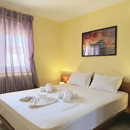 Elena's 3br Maisonette With Garden & Pool Feriehus Nea Plagia